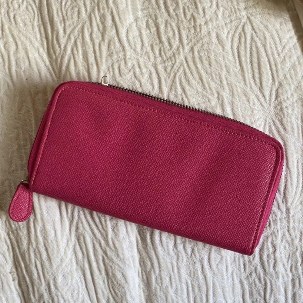 Pink wallet - Picture 3 of 4
